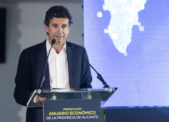 ALICANTE.- EL ADDA ACOGE LA PRESENTACION DEL ANUARIO ECONOMICO DE INECA Y EL DIARIO INFORMACION